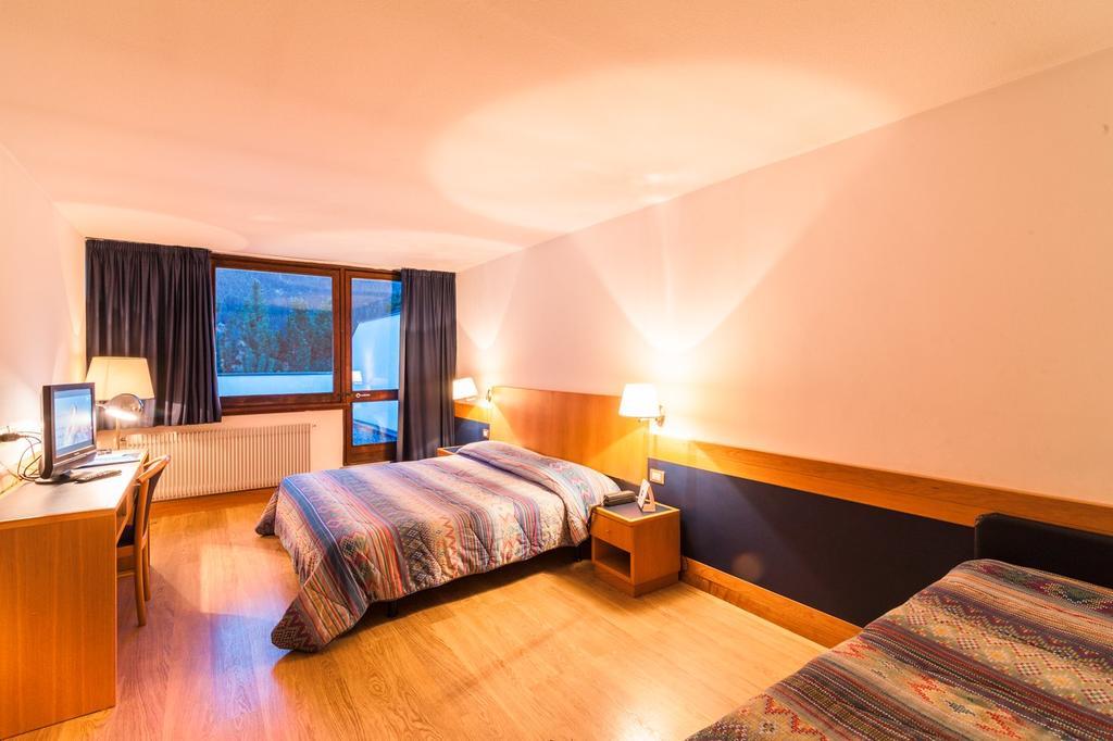 Hotel Club Regina E Fassa Mazzin Eksteriør bilde