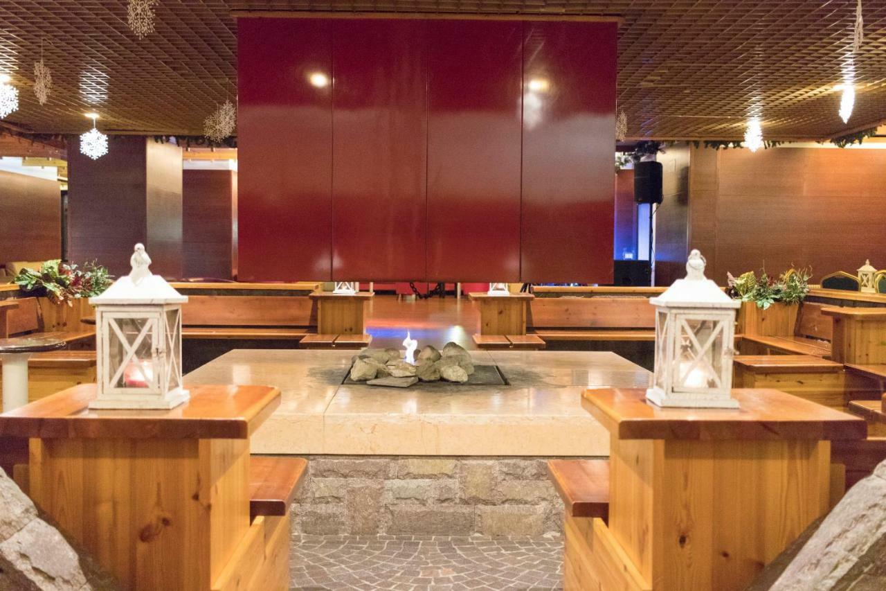 Hotel Club Regina E Fassa Mazzin Eksteriør bilde